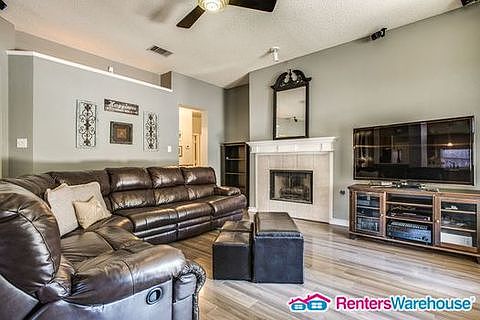 4th image of 11181 Covey Ln