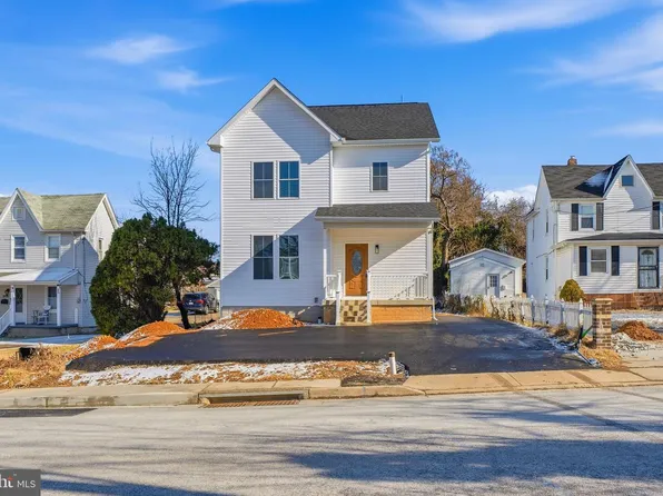 206 Winters Ln, Catonsville, MD 21228