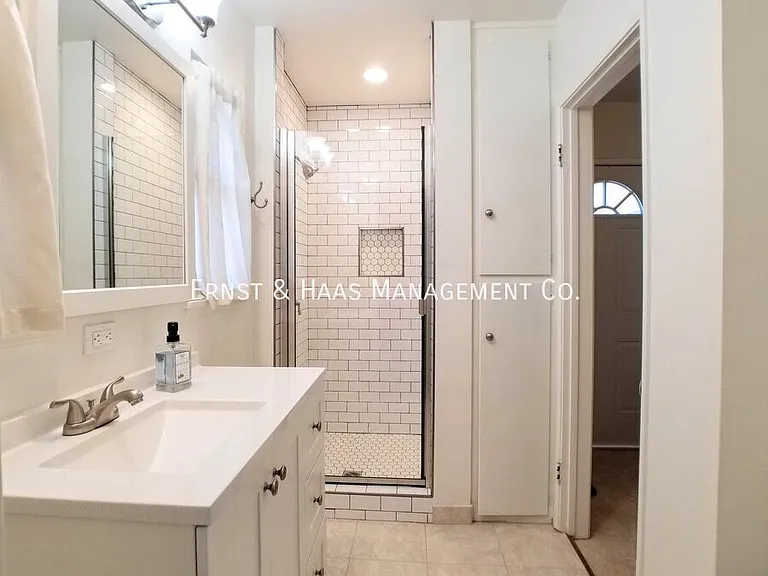 7619 Suva St — Photo 25
