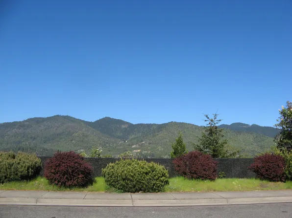 1085 NW Starlite Pl #R342008, Grants Pass, OR 97526