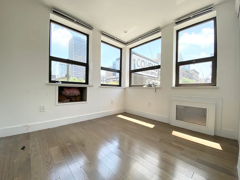 80 Delancey St #2U — Photo 5