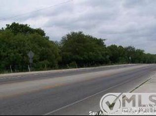11005 Old Cimarron Trl, Universal City, TX 78148