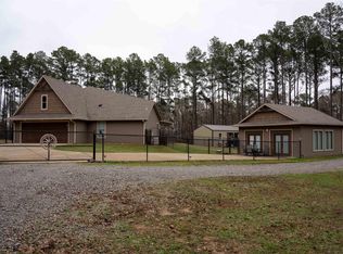 191 Ouida Bryan Rd, Farmerville, LA 71241