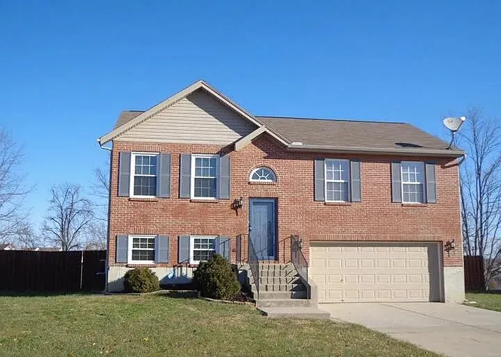 10373 Sharpsburg Dr photo 1