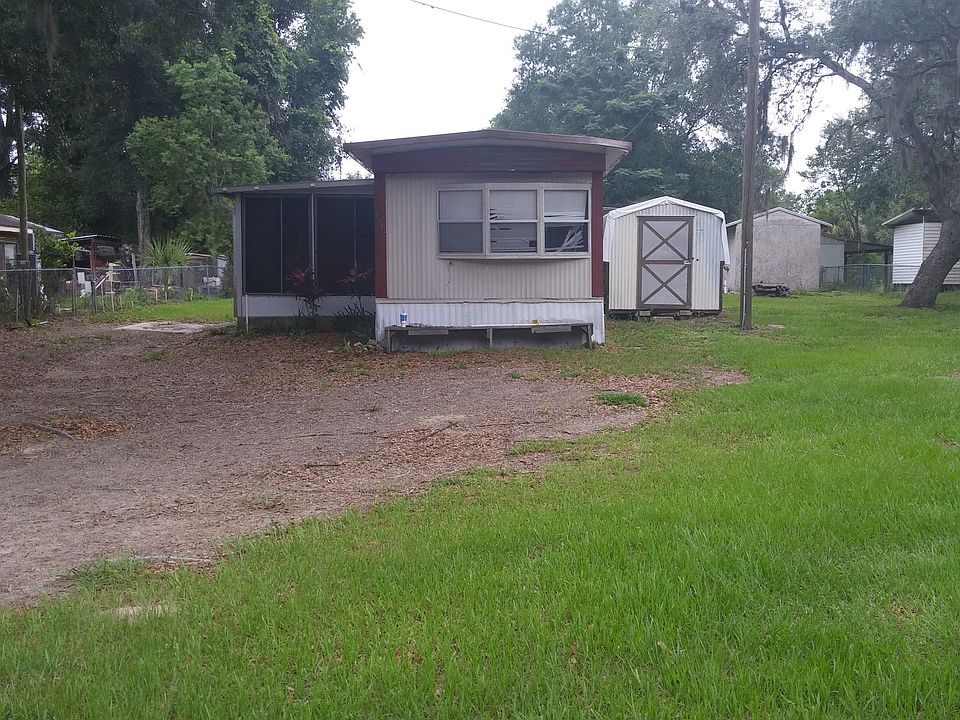 2nd image of 6461 W Goldenleaf Ln