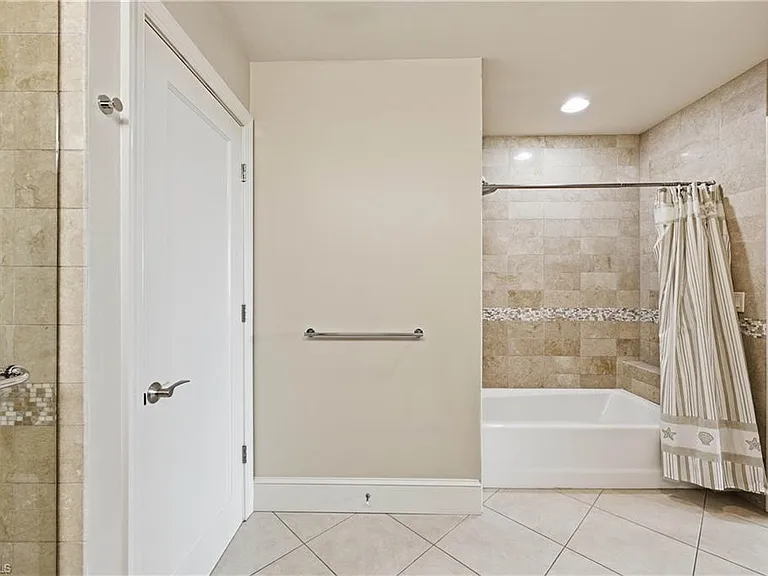 9123 Strada Pl #7307 — Photo 16