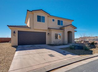 417 N Creek Ridge Dr, Santa Clara, UT 84780