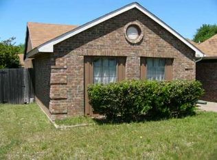 422 Pogue St, Cedar Hill, TX 75104