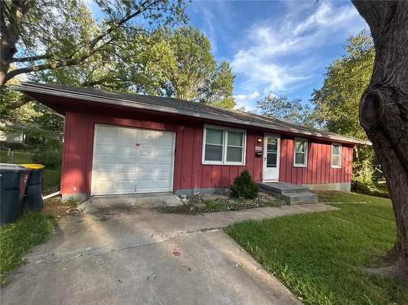 11015 Herrick Ave, Kansas City, MO 64134