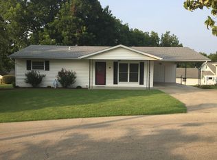 130 Blattle St, Scott City, MO 63780