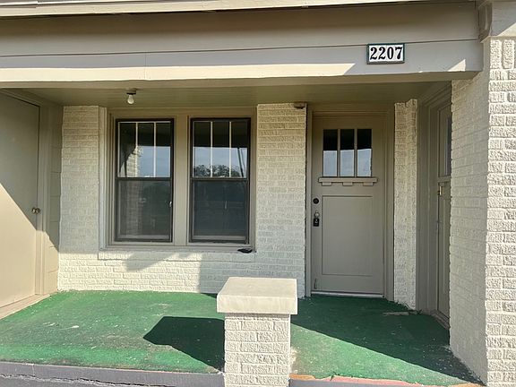 4th image of 2207 Freeland Ave