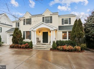 5417 Lambeth Rd, Bethesda, MD 20814