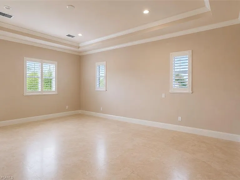 2915 Coco Lakes Dr — Photo 31