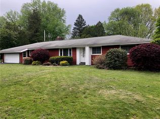 25 Cambridge Ct, Whitesboro, NY 13492