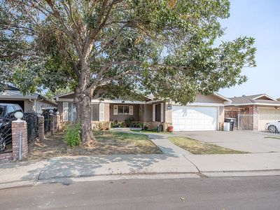 1913 Lonepine Dr, Modesto, CA, 95351