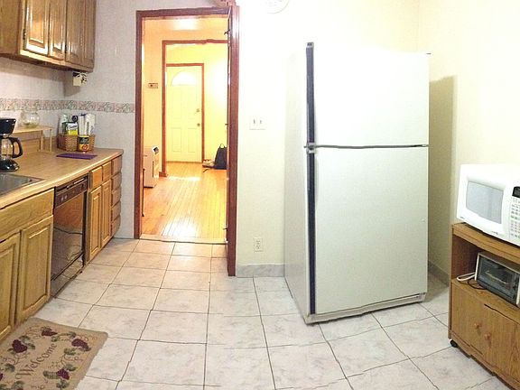 5th image of 11731 139th St