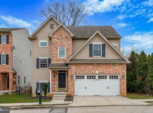 625 Keely Ct, Philadelphia, PA 19128