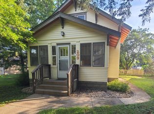 209 4th St W, Canby, MN 56220