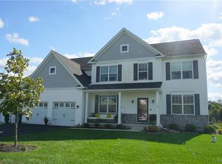80 Westbury Dr, Gilbertsville, PA 19525