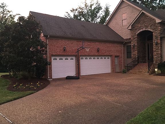 3rd image of 303 Tindalls Ct
