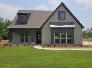 1878 Long Leaf Ln, Opelika, AL 36804