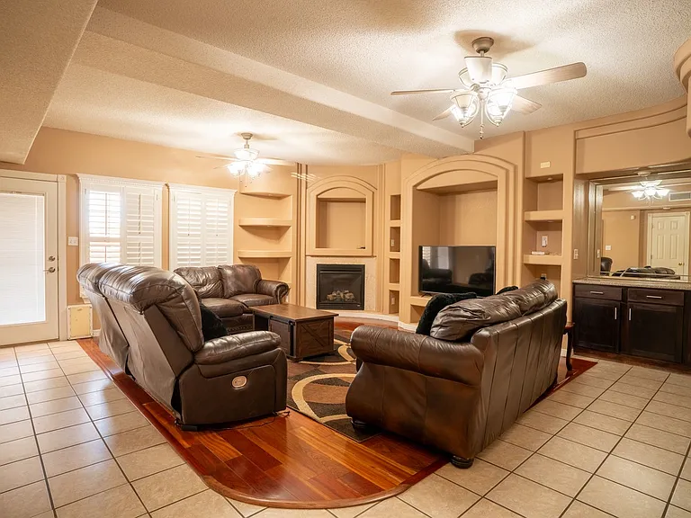 12421 Tierra Encino Dr — Photo 4