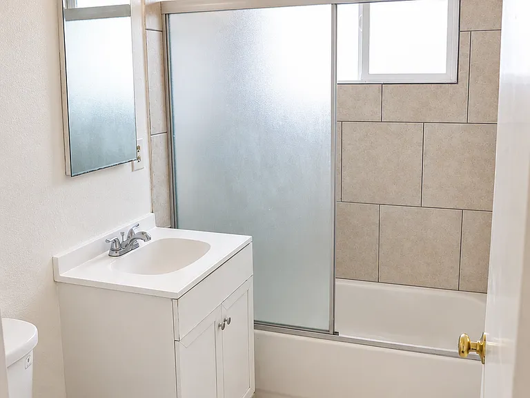 9940 Walnut St — Photo 22