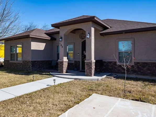 165 Holly Ave, Del Rio, TX 78840
