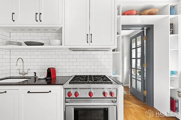 Sold by Brown Harris Stevens | media 15