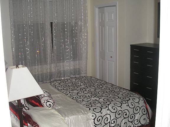 4th image of 7211 110th St #3D