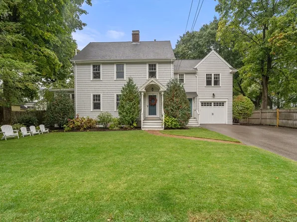 4 Strathmore Rd, Wellesley, MA 02482