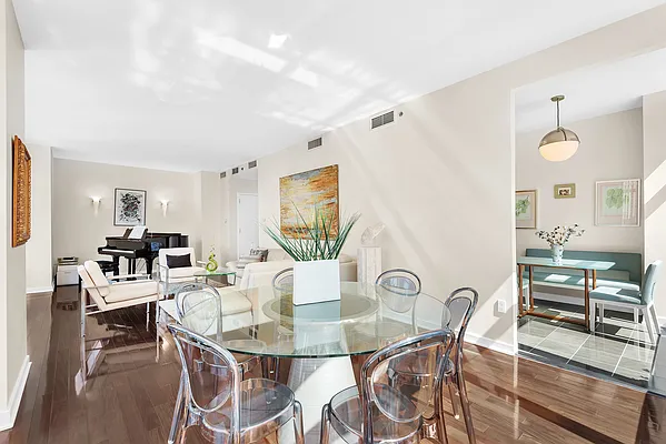 Sold by Corcoran | media 11