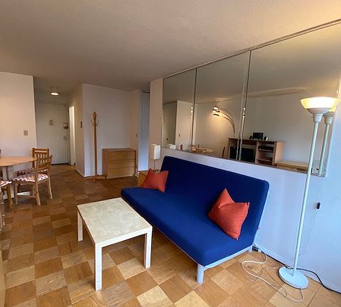 3rd image of 301 E 45th St #21