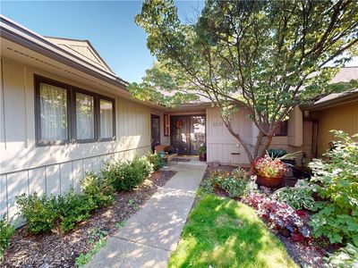 3216 Richmond Rd, Beachwood, OH, 44122