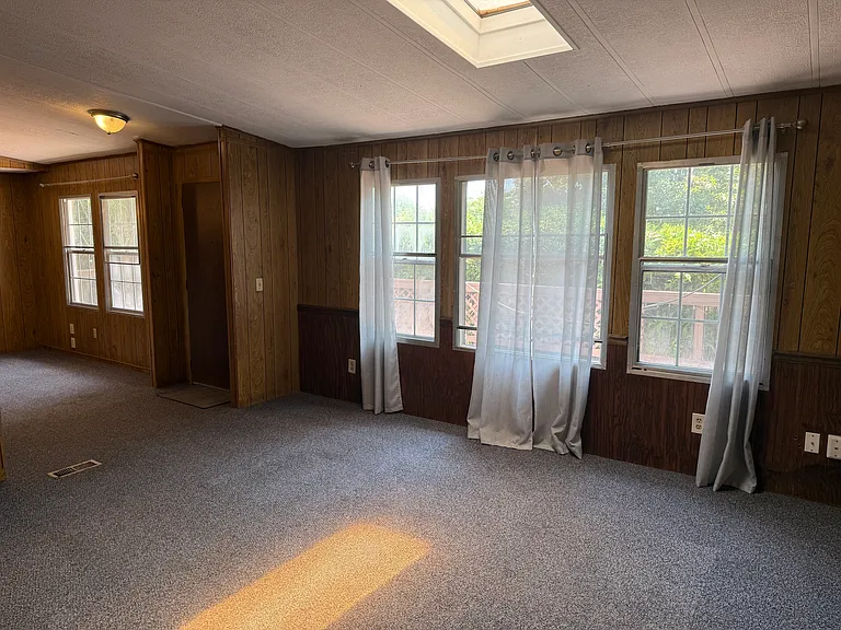 4740 Fowler Trl — Photo 11