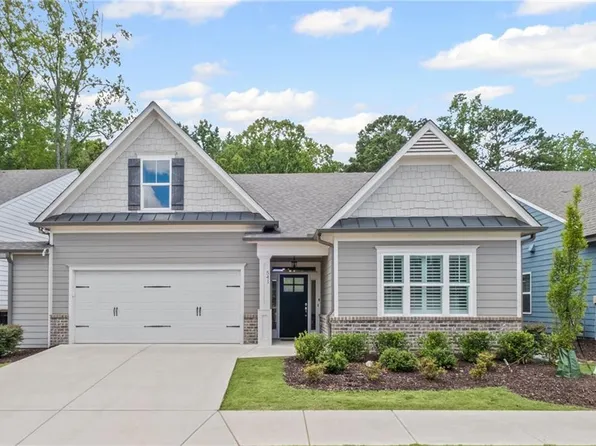 541 Bray St, Woodstock, GA 30188