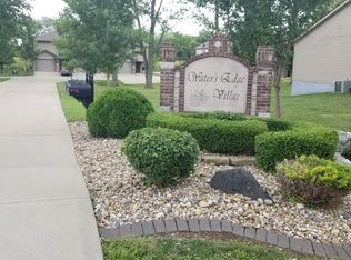 110 Waterpoint Dr APT 3, Saint Jacob, IL 62281