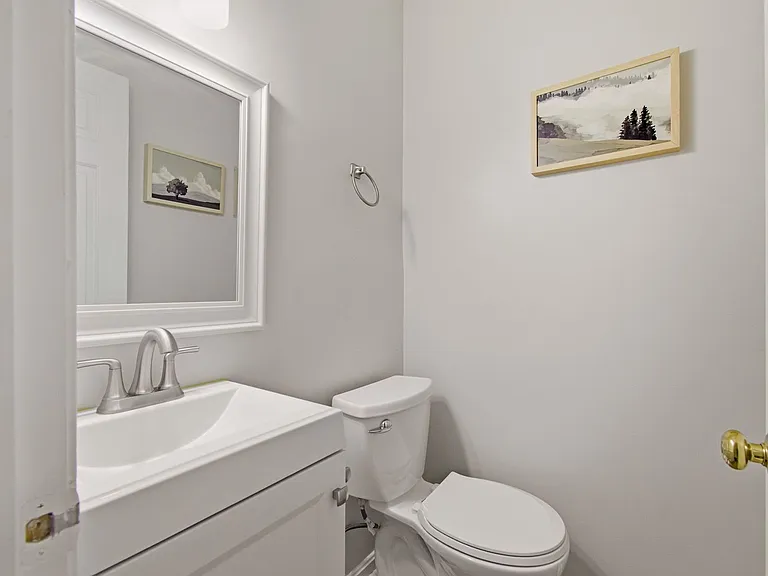 1608 Key Blvd — Photo 24