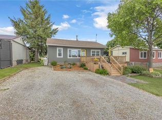 11 Cove Ln, Norfolk County, ON N0E1M0