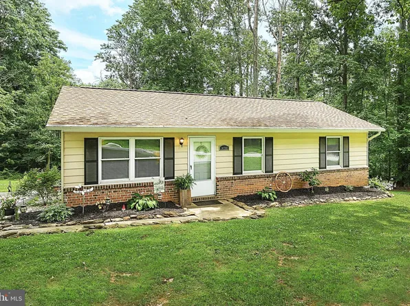 14701 Sally Ann Rd, Stewartstown, PA 17363