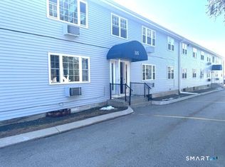 105 Horse Pond Rd APT A, Salem, CT 06420