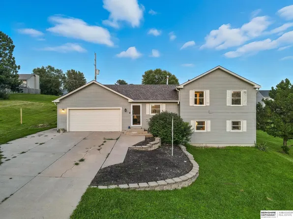 4774 Hiland Dr, Blair, NE 68008