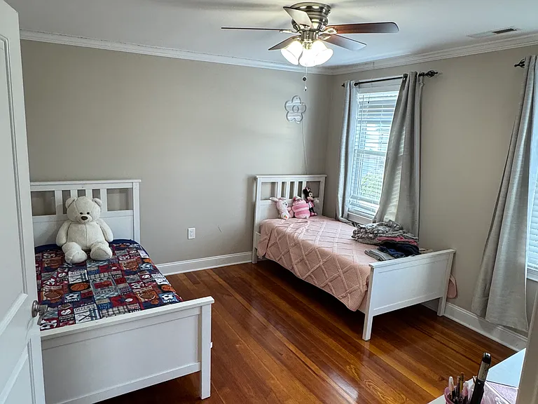 24 Jones St — Photo 16