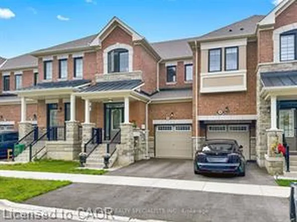 42 Keppel Cir, Brampton, ON L7A 5L1