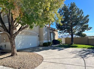 2417 Cliffwood Dr, Henderson, NV 89074