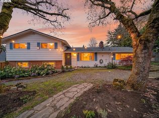 6935 SW Taylors Ferry Rd, Portland, OR