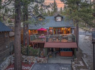 39389 N Shore Dr, Fawnskin, CA 92333