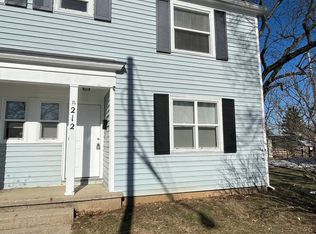 212 Beacon Hill Ct, Columbus, OH 43228