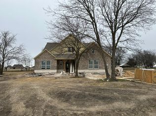 310 Cobb Rd, Leonard, TX 75452