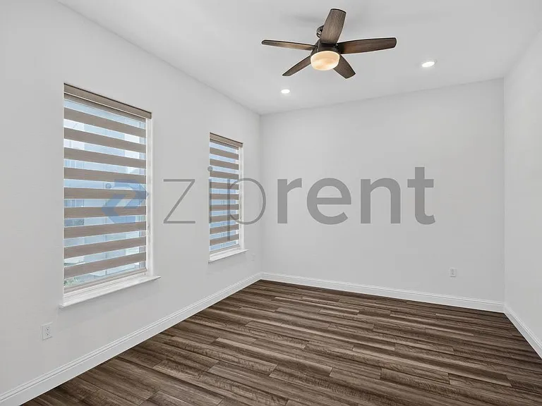 1447 Teak Ave — Photo 5